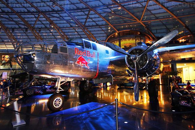 The Flying Bulls @ Hangar-7 The Flying Bulls @ Hangar-7
